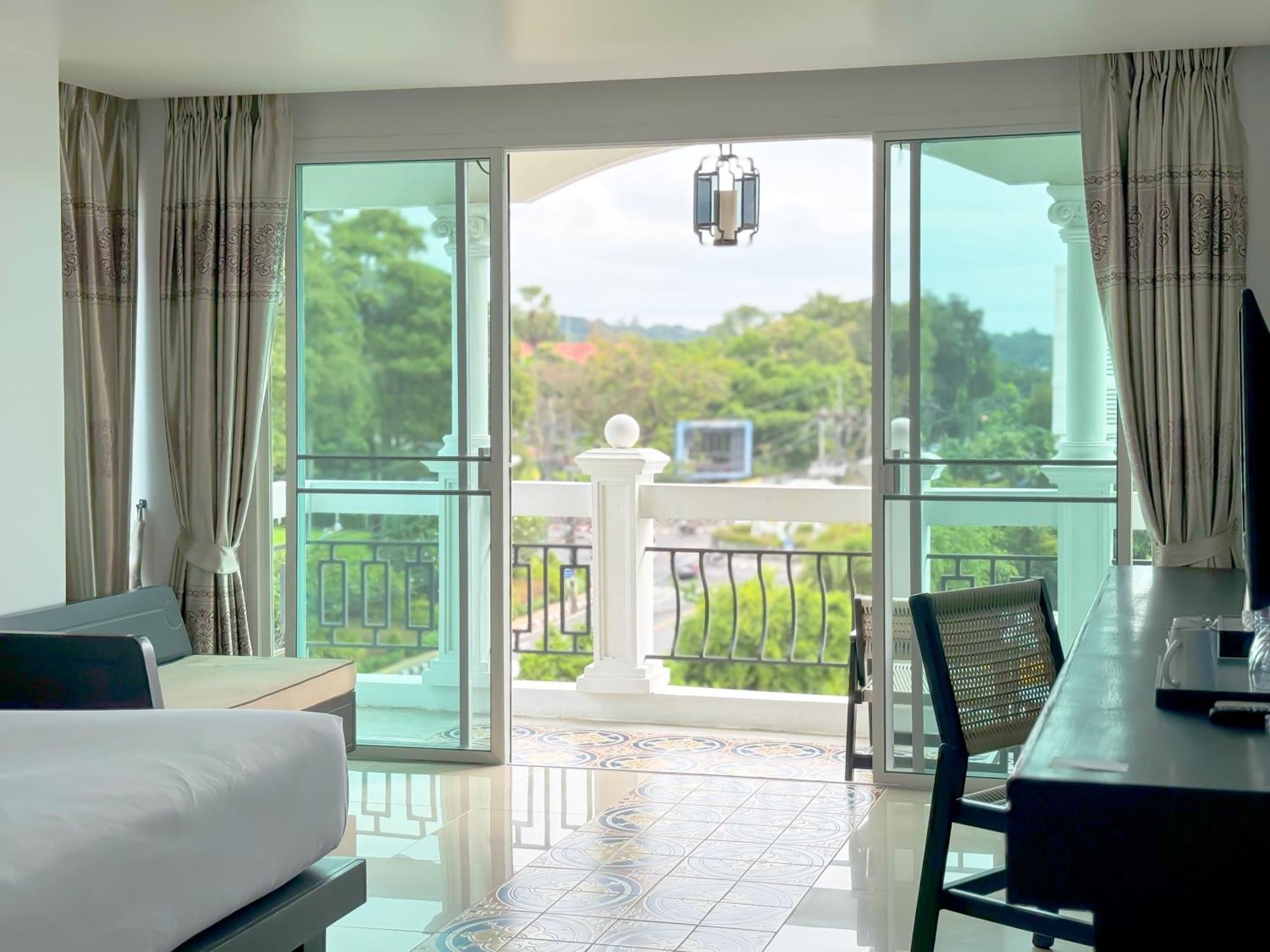 Grand Supicha City Hotel - Sha Plus Phuket Exterior foto