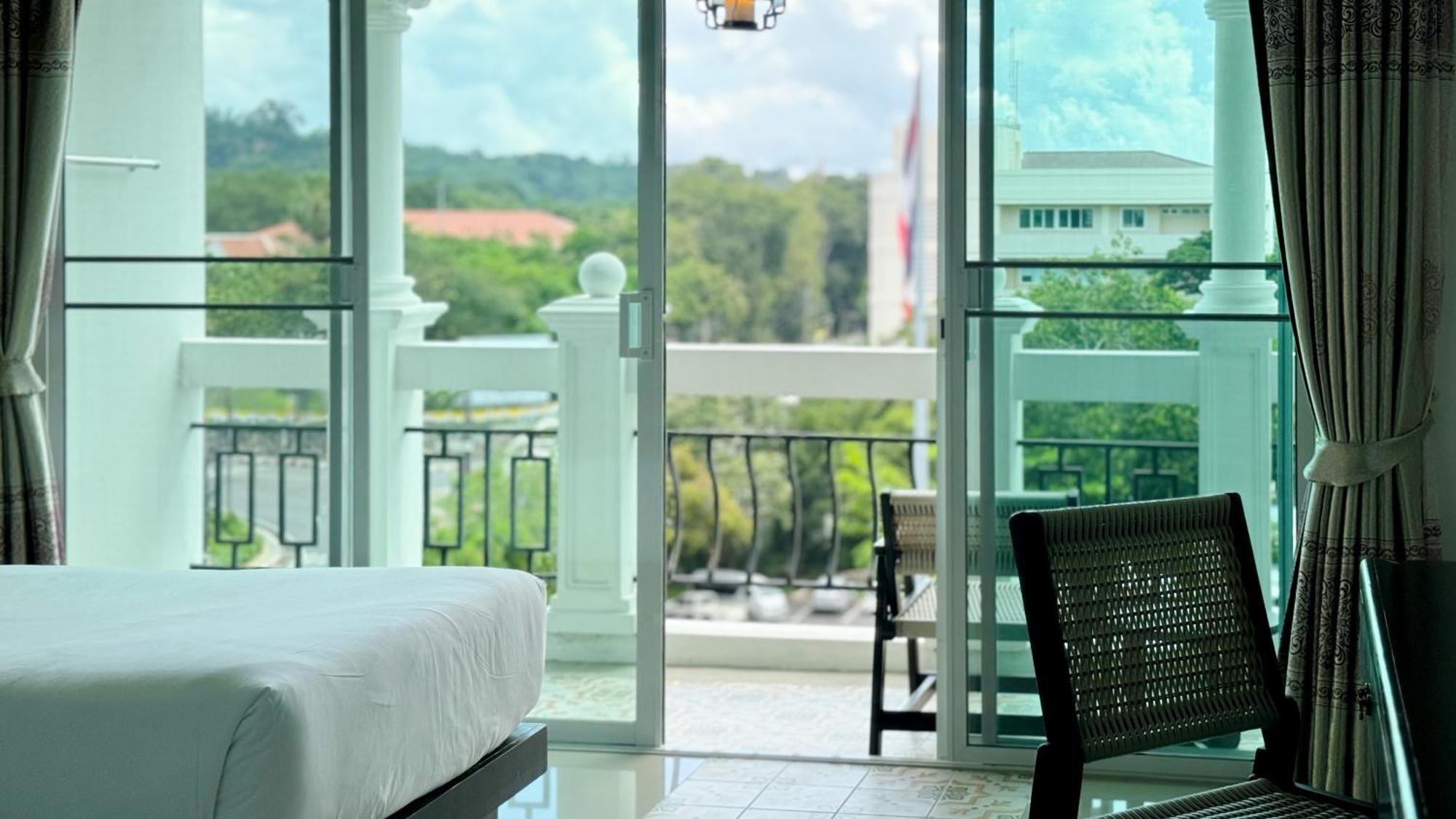 Grand Supicha City Hotel - Sha Plus Phuket Exterior foto